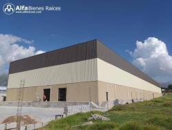 ALQUILER DE BODEGA INDUSTRIAL 6.000M2 NORTE DE QUITO - PIFO.