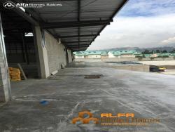Se alquila bodega 5500m2 - Norte de Quito - En Complejo