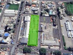 Alquiler local comercial 1066m2 4500m2 de parqueadero Cent