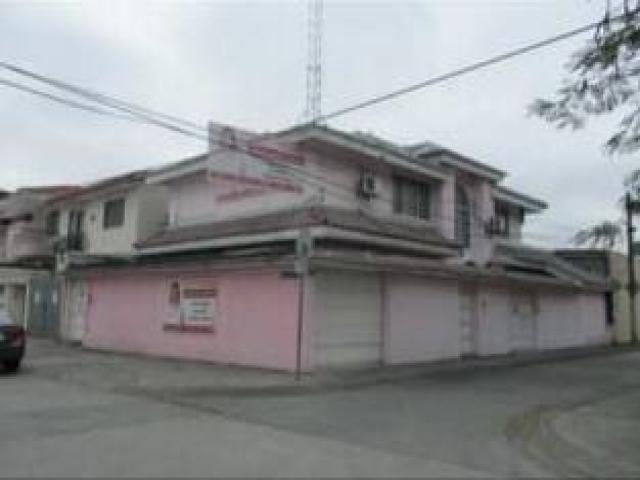Venta casa Comercial 244m2 - Garzota - Guayaquil.Ecuador