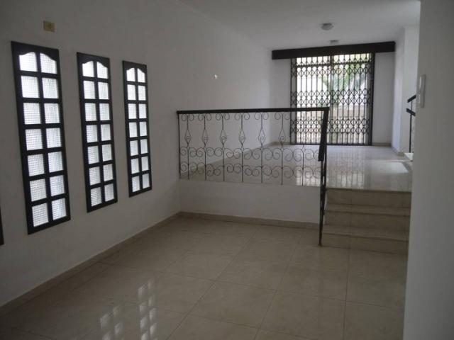 #4546 - Casa para Alquiler en Guayaquil - G