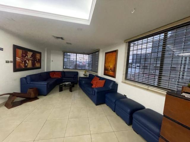 #4887 - Edificio para Venta en Guayaquil - G