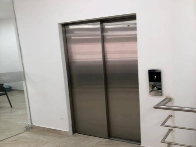 #4890 - Edificio para Venta en Guayaquil - G