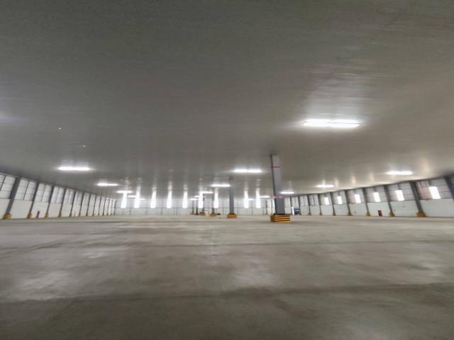EN ALQUILER OFIBODEGA 7000M2- COMPLEJO BODEGUERO - DURAN- SE