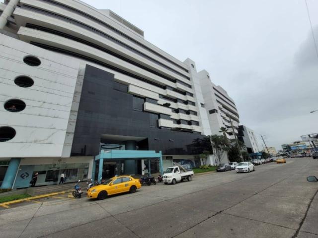 En alquiler/Venta Local 140mts Planta Baja, Edif. Torres del