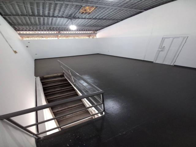 Alquiler local comercial 90mts, Al pie de la vía, km 4 Vía a