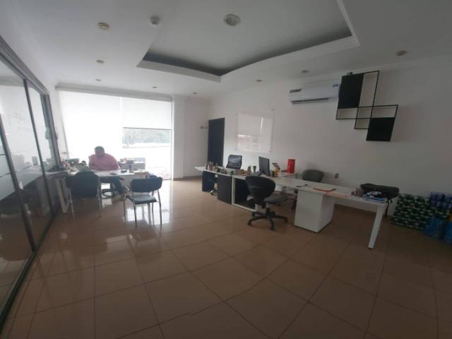 Alquiler en Urdesa - Guayaquil