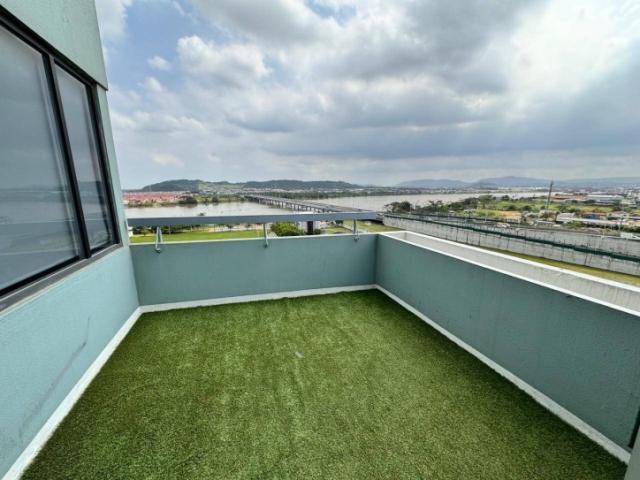 Alquiler oficina 57m2-Edif. River Plaza, Av. León Febres Cor