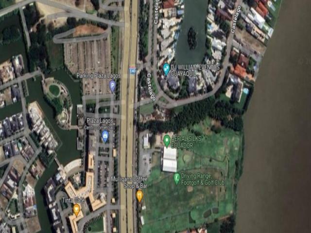 Terreno comercial en venta 1206m2 Esquinero,Vía a Samborondó