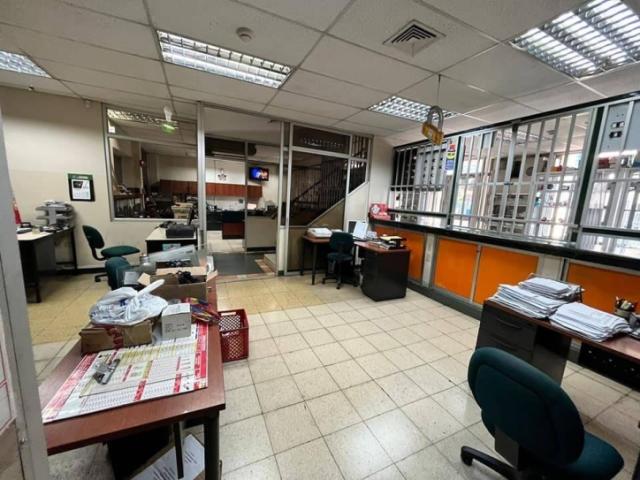 #5208 - Edificio para Venta en Guayaquil - G