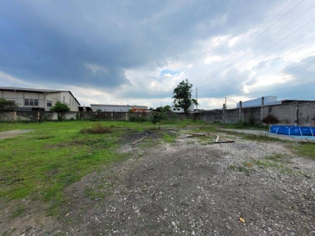 Terreno en venta 4178m2 - Sector industrial, Vía a Daule - R