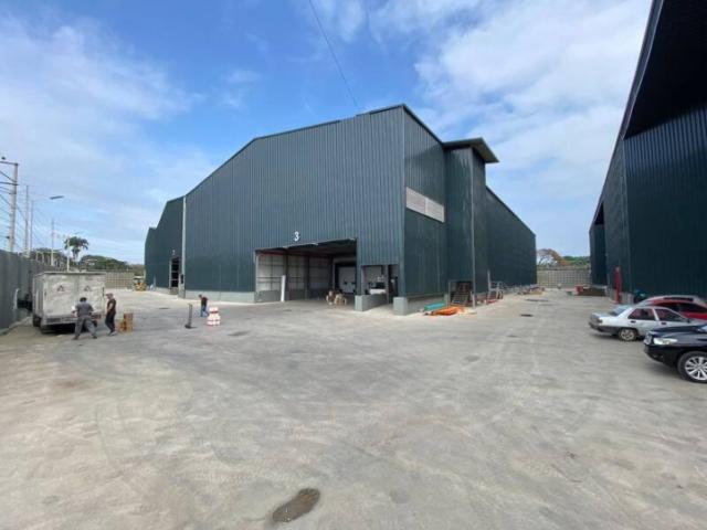 Alquiler bodega 153436m²- Complejo industrial-Logístico Ví