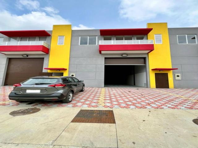 #5273 - Bodegas para Venta en Samborondón - G