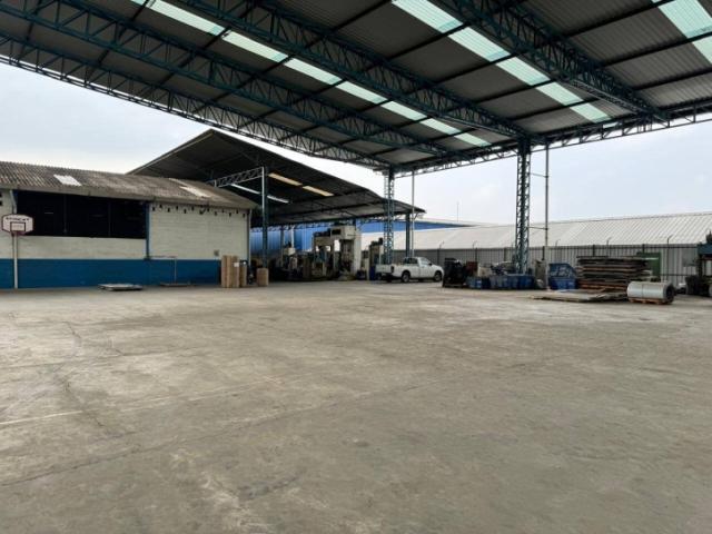 Venta en Vía a Daule - Guayaquil