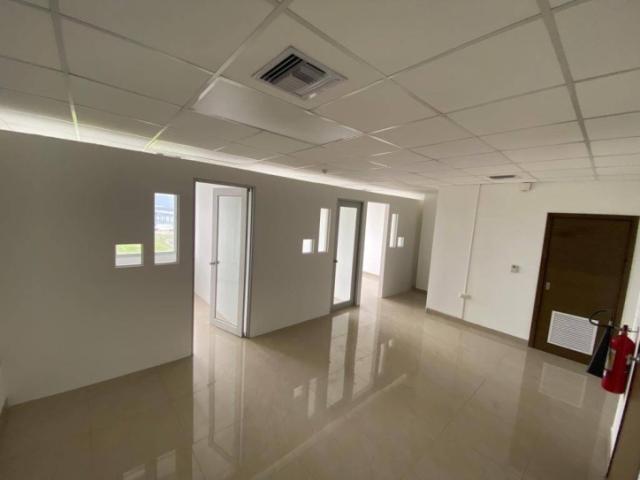 #3082 - Oficinas para Alquiler en Daule - G